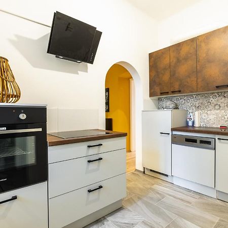 Stylish 1 Bedroom Apartment Near Hannovamarkt Vienna Exterior photo