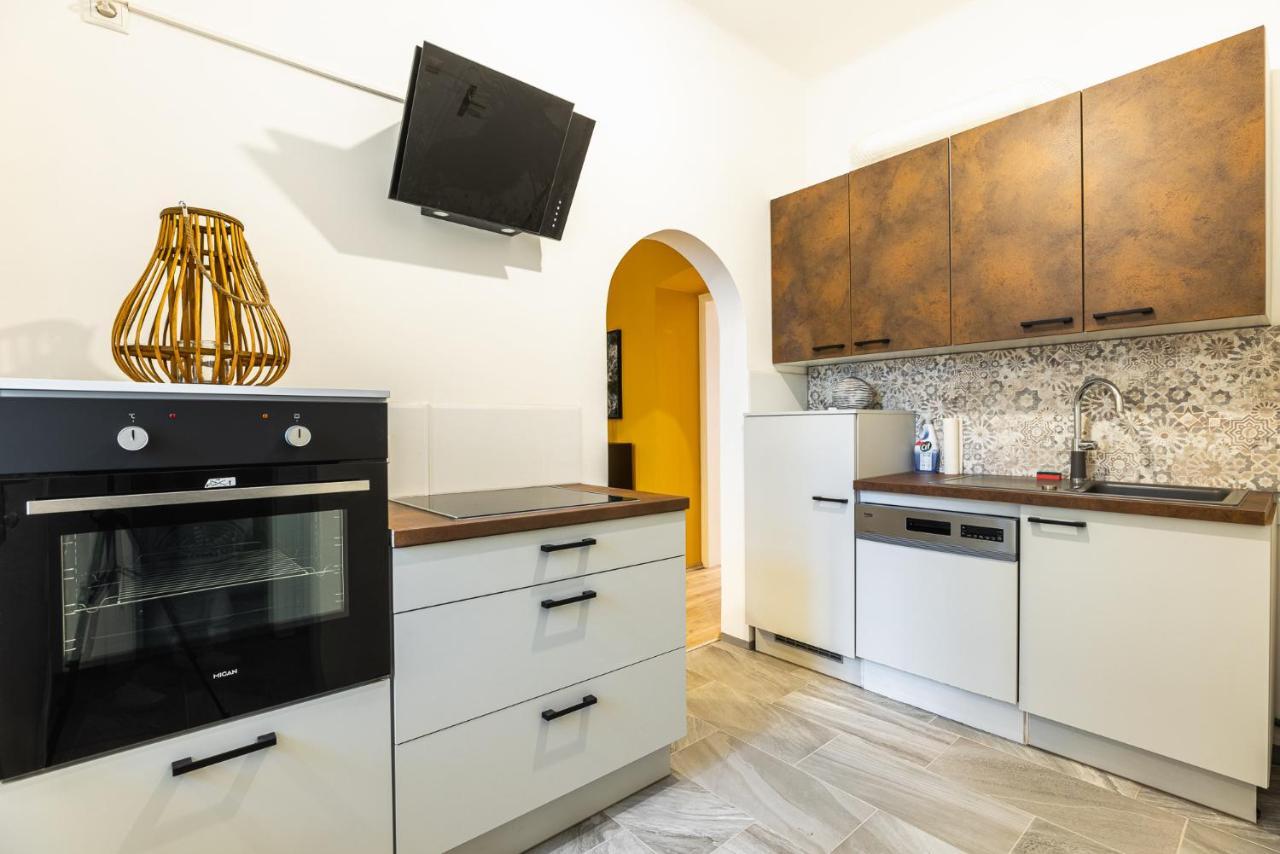 Stylish 1 Bedroom Apartment Near Hannovamarkt Vienna Exterior photo